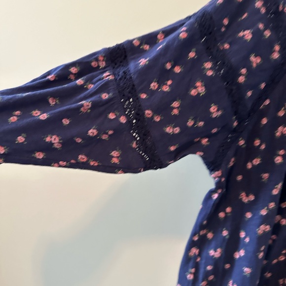 Lucky Brand shirt - Picture 4 of 7